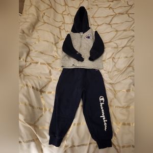 Kids clothes